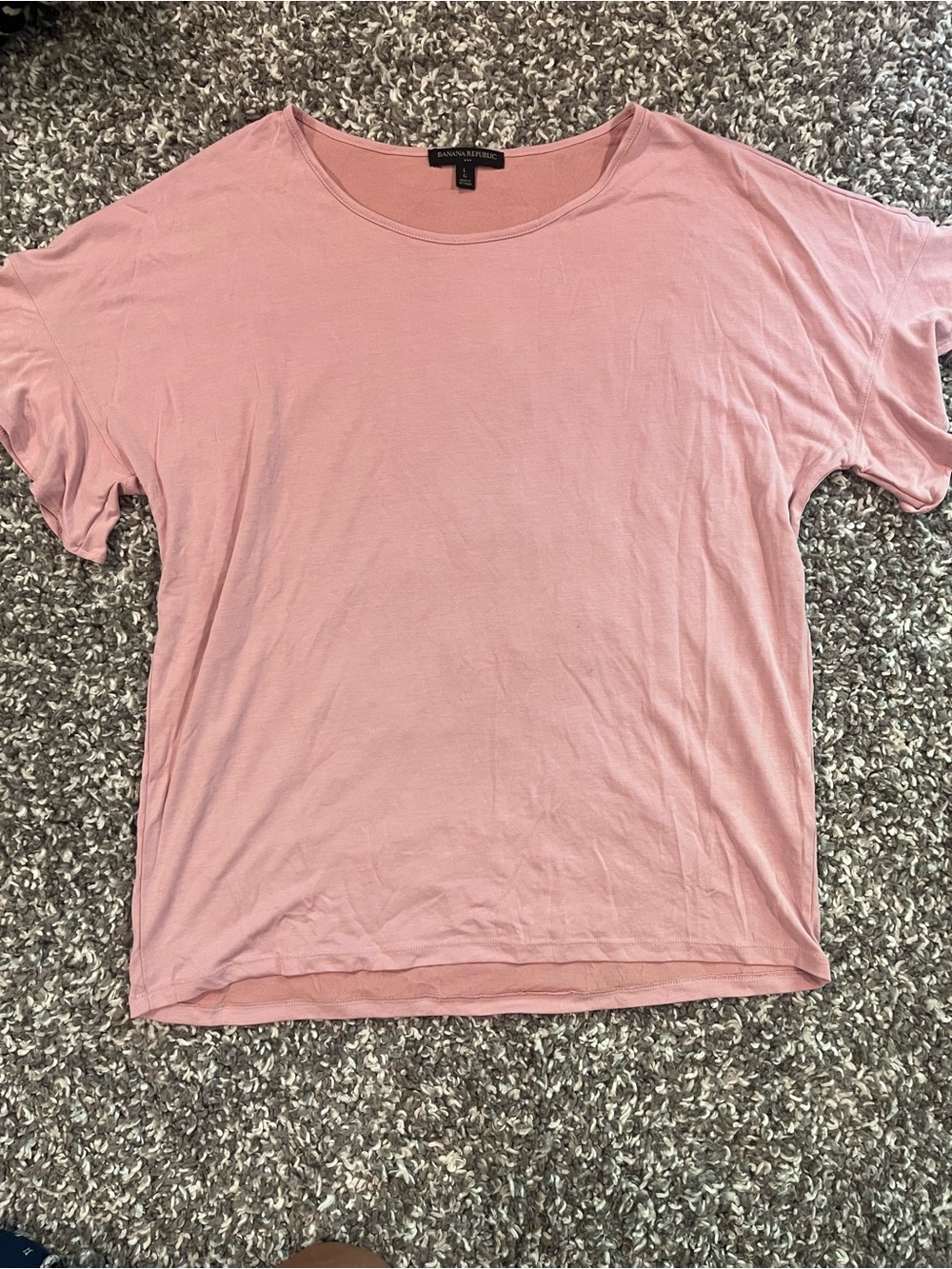 Banana Republic Dusty Rose Scoop Neck Short Sleeve Tee